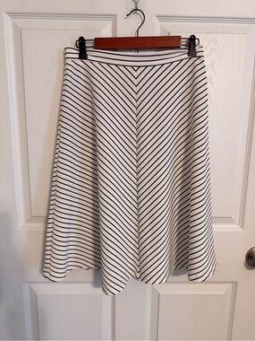 JOA Los Angeles Black White Striped A-Line Midi Skirt Size Large